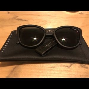 Quay Australia My Girl Sunglasses NWT